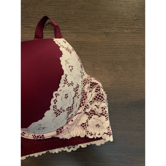 Torrid Microfiber & Lace Push-up Plunge Bra 40DD - Picture 5 of 10